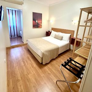 Camera con letto king size